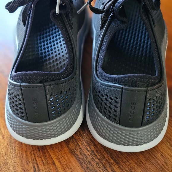 Crocs Lite Ride shoes. Size 12. New but no box - Picture 3 of 5